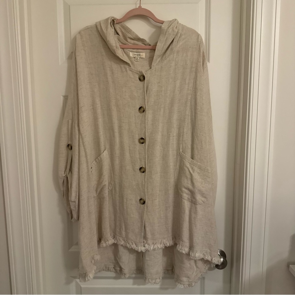 Umgee Button-Up Linen Blend Top